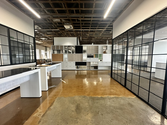 To Let Commercial Property for Rent in Woodstock Western Cape